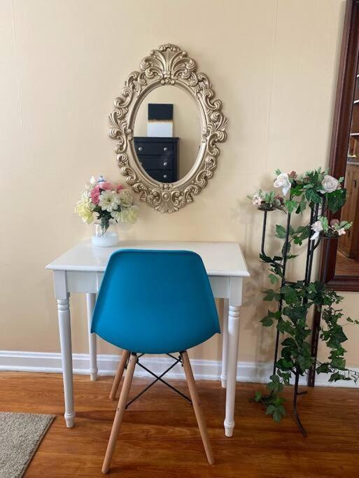 Cozy Home, King Bed, 3 Bedrooms,Close To Downtown Beaches Towncenter ジャクソンビル エクステリア 写真