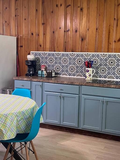 Cozy Home, King Bed, 3 Bedrooms,Close To Downtown Beaches Towncenter ジャクソンビル エクステリア 写真