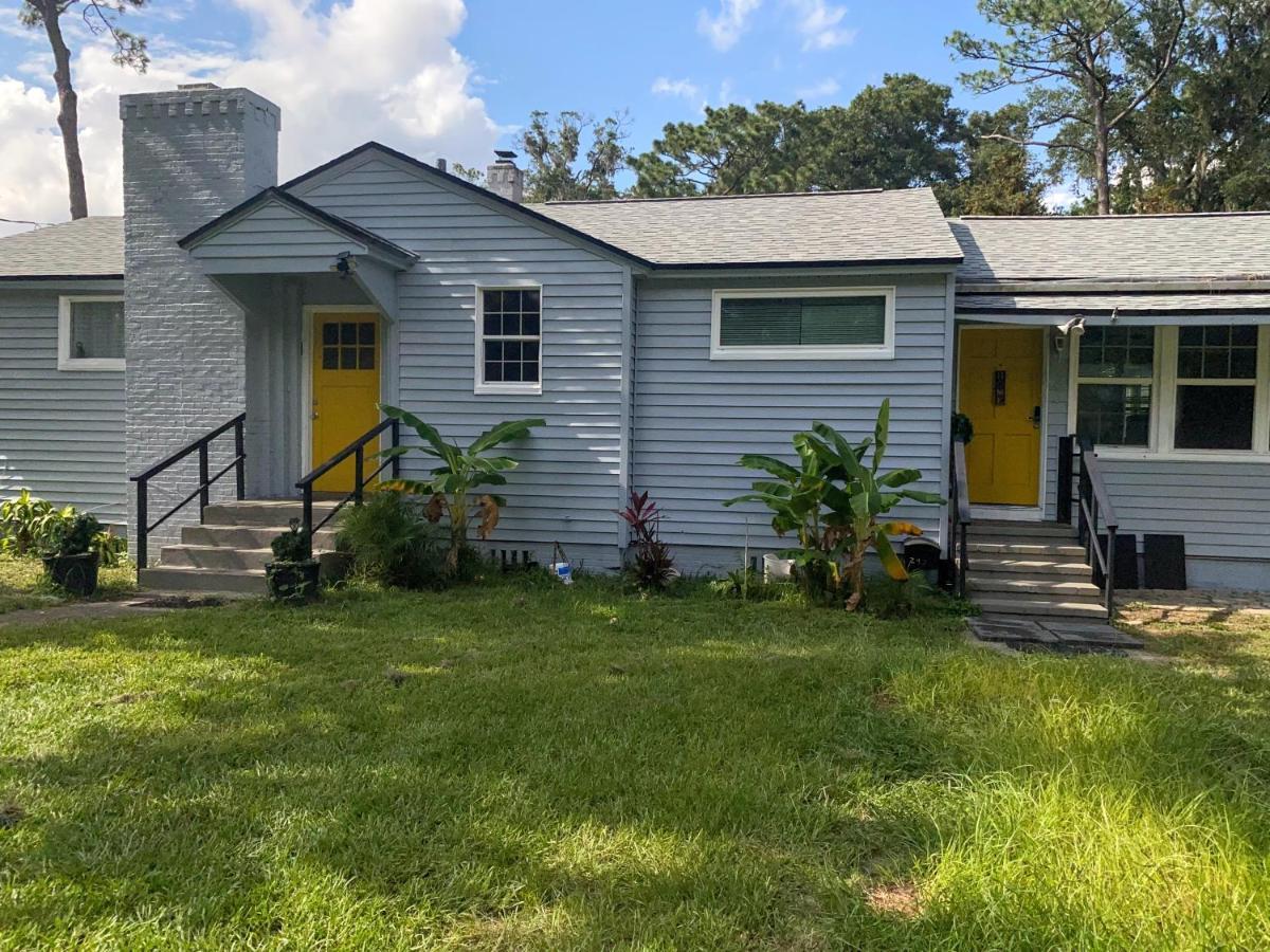 Cozy Home, King Bed, 3 Bedrooms,Close To Downtown Beaches Towncenter ジャクソンビル エクステリア 写真